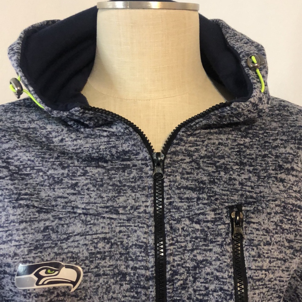 Seattle Seahawks zip up jacket. Size large. - Picture 4 of 10
